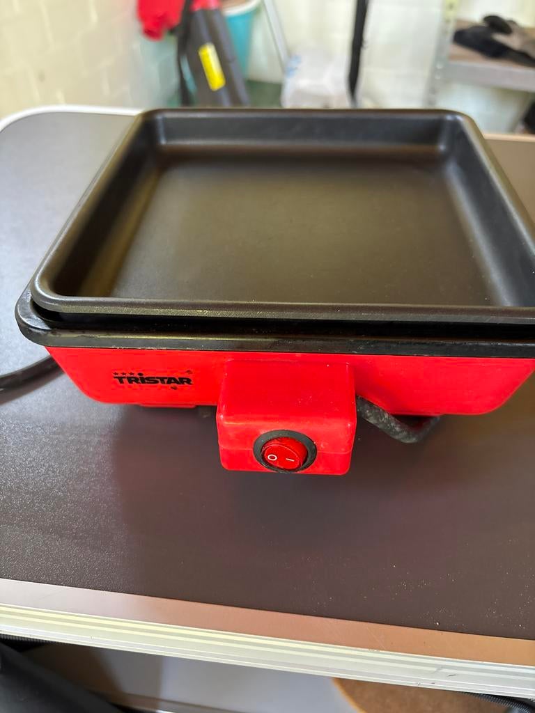 Tristar bakplaatje voor op de camping - Model BP-2631, Ophalen, Gebruikt, Tafelgrill