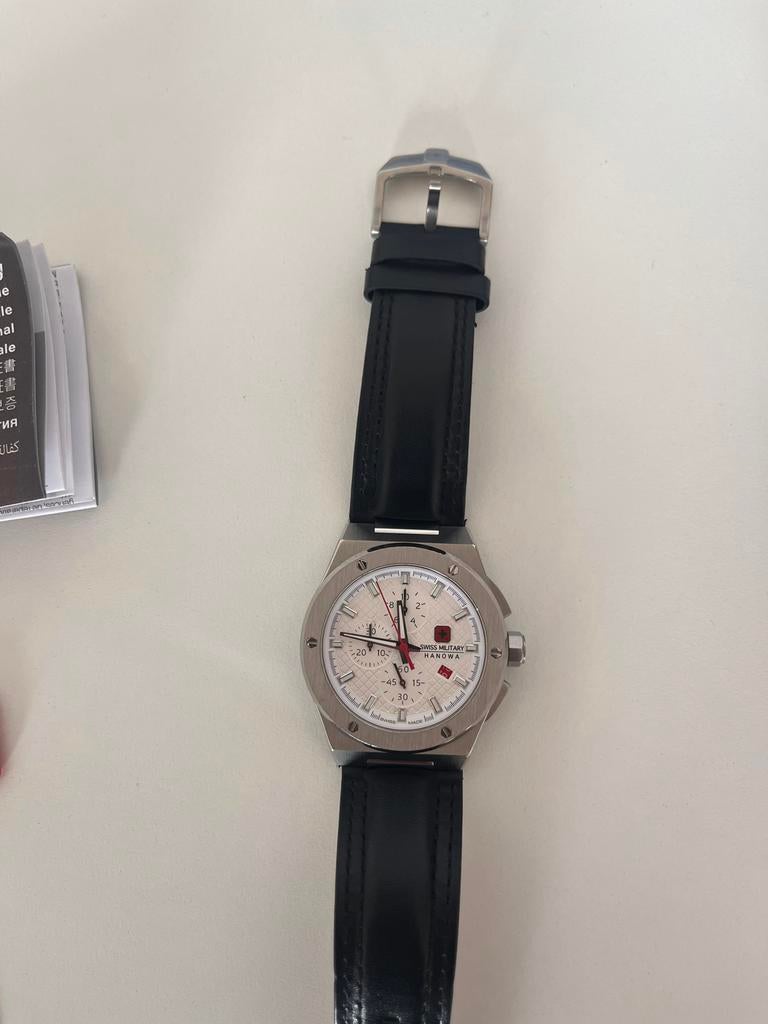 Swiss Military Hanowa horloge met chronograaf, Sieraden, Tassen en Uiterlijk, Horloges | Heren, Leer, Staal, Polshorloge, Zo goed als nieuw