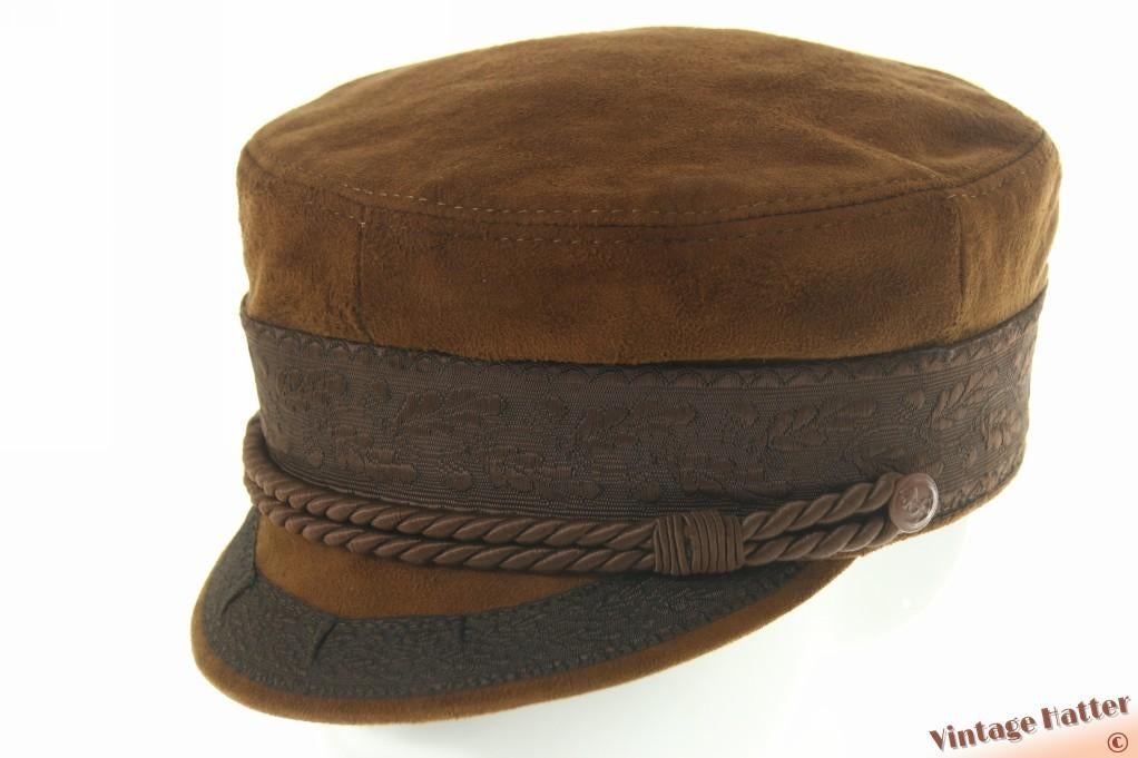 Vintage kapiteinspet Prinz Heinrich mooi bruin suede 56, Kleding | Dames, Hoeden en Petten, 56 of 57 cm (M, 7 of 7⅛ inch), Ophalen of Verzenden