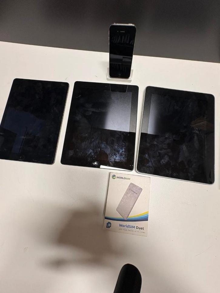 Apple iPad bundel (Air A1567 / iPad 3 A1416 / iPad 1 A1219), Computers en Software, Apple iPads, Gebruikt, Apple iPad, 10 inch