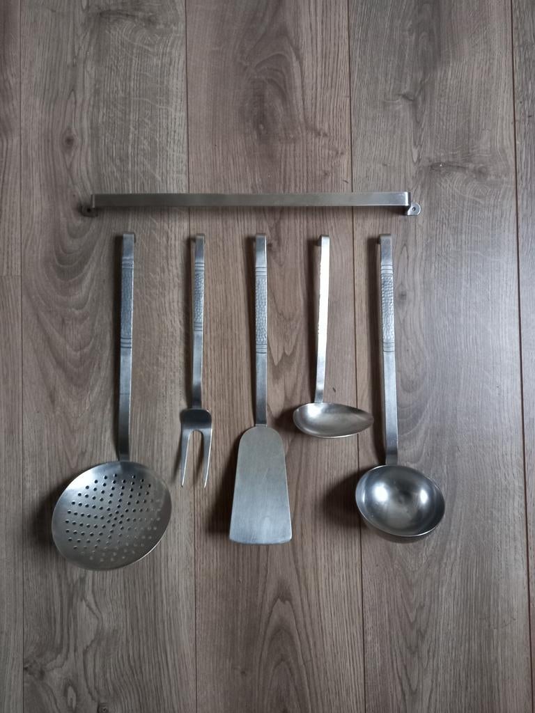 Sola van Gero zilmeta lepelrek rvs, Ophalen of Verzenden, Zo goed als nieuw, Rvs of Chroom, Bestekset