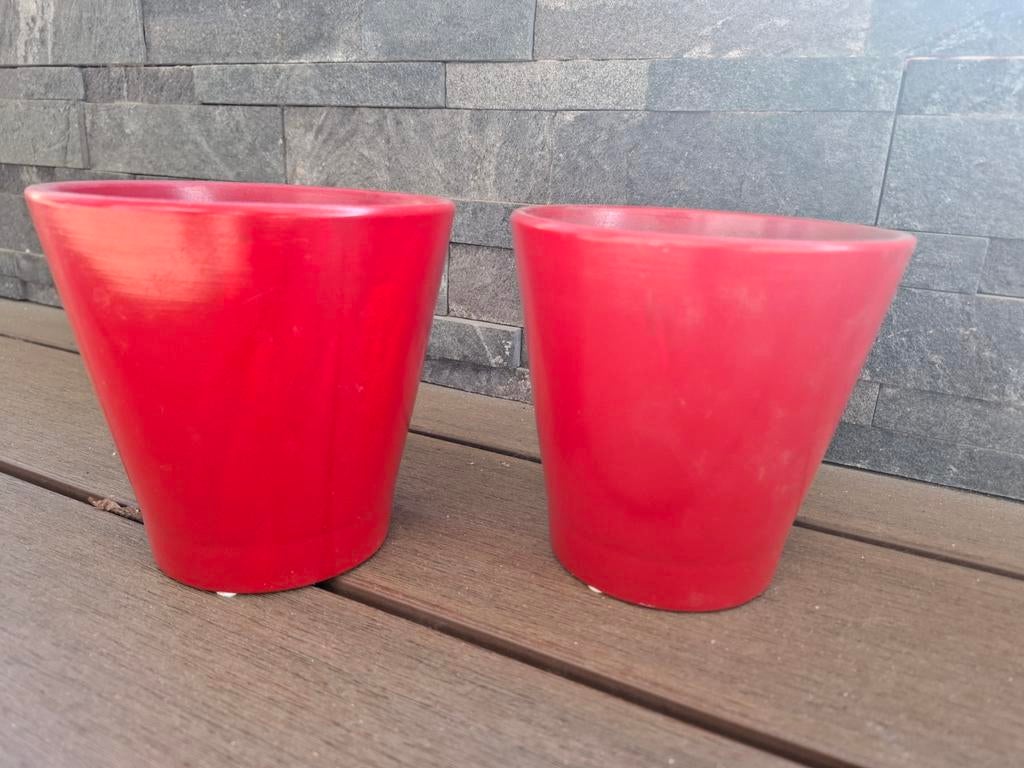 Set van 2 rode bloempotten, Tuin en Terras, Bloempotten, Gebruikt, Overige materialen, Binnen, Balkon, Tuin, Minder dan 40 cm