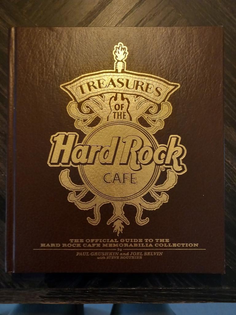 Treasures of the Hard Rock Cafe - Boek, Boeken, Ophalen of Verzenden, Zo goed als nieuw, Artiest, Paul Grushkin en Joel Selvin