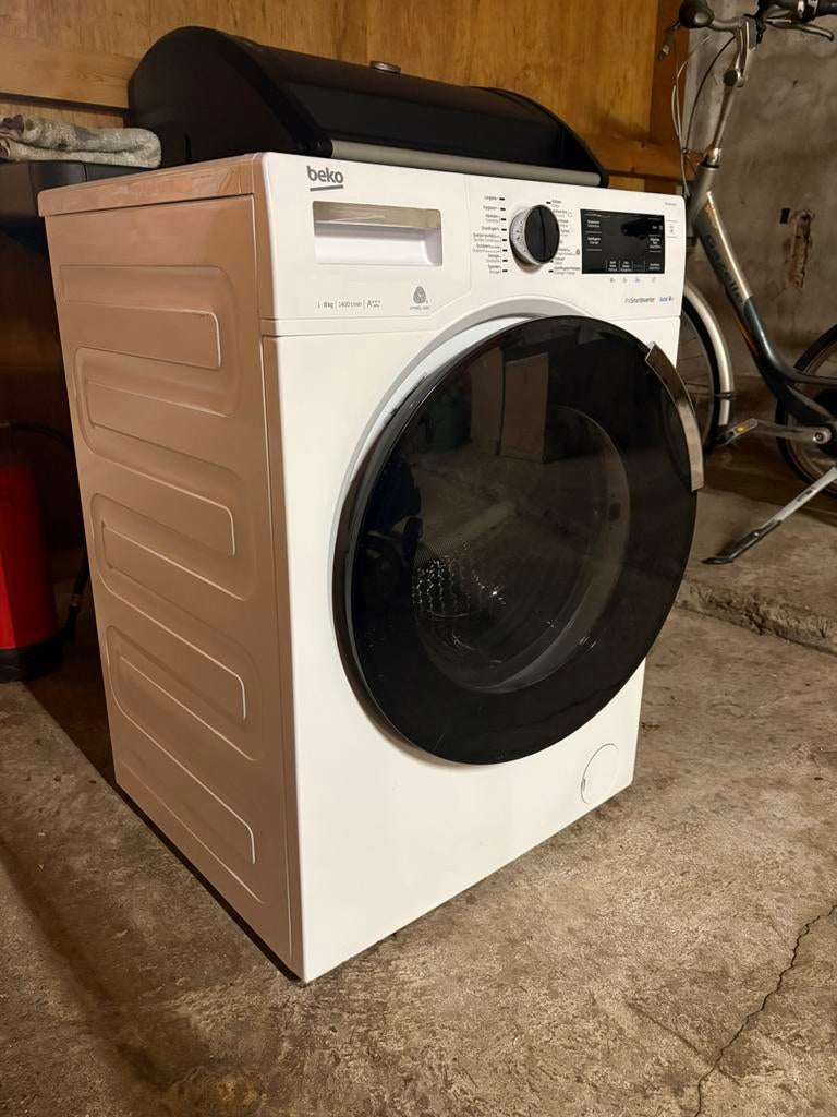 Wasmachine beko 8 kg autodosering, Ophalen, Zo goed als nieuw, 85 tot 90 cm, 1200 tot 1600 toeren