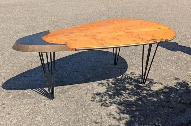 Massief Eiken Zwaardboot Tafel met Zwarte Hairpin Poten, Ophalen, Nieuw, 150 tot 200 cm, Overige vormen