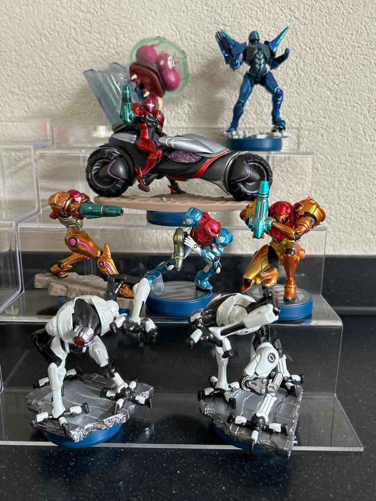 Complete Metroid Amiibo set, Spelcomputers en Games, Games | Nintendo Switch, Zo goed als nieuw, Avontuur en Actie, 1 speler, Vanaf 12 jaar
