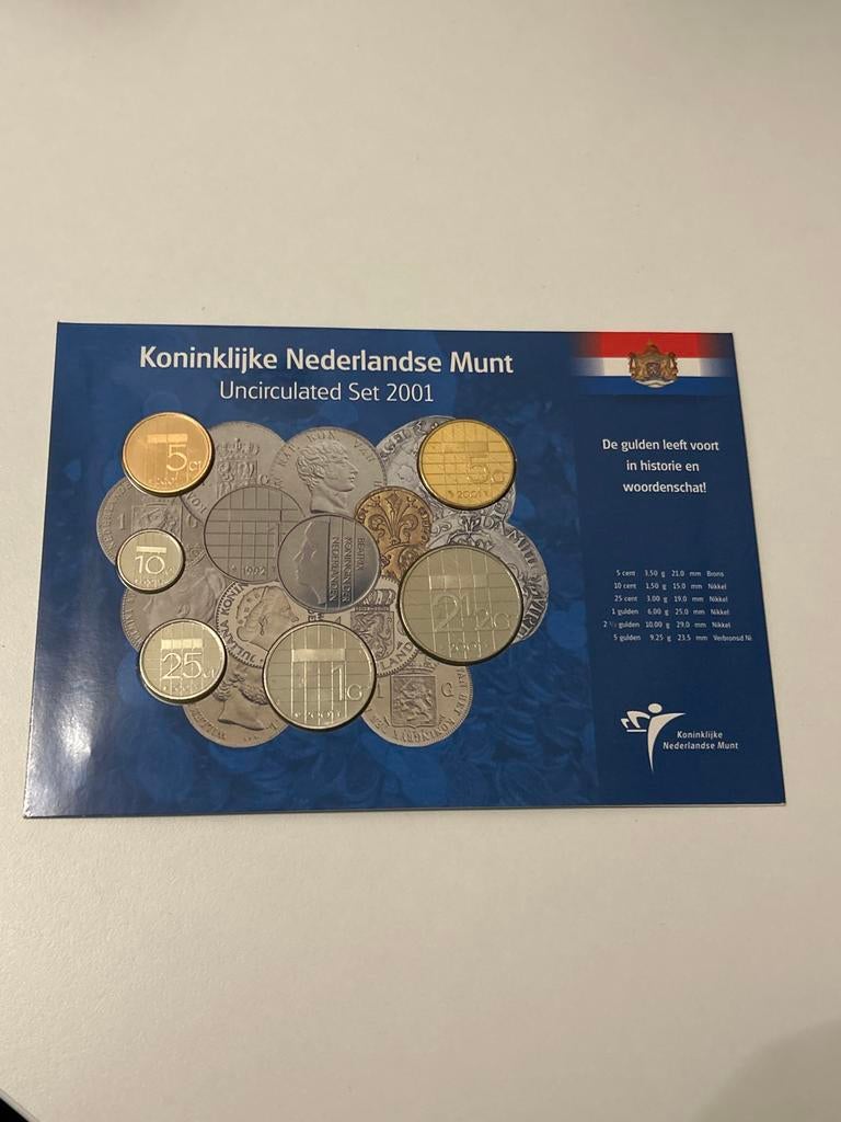 Koninklijke Nederlandse Munt Uncirculated Set 2001, Ophalen of Verzenden, Koningin Beatrix, Overige waardes, Setje