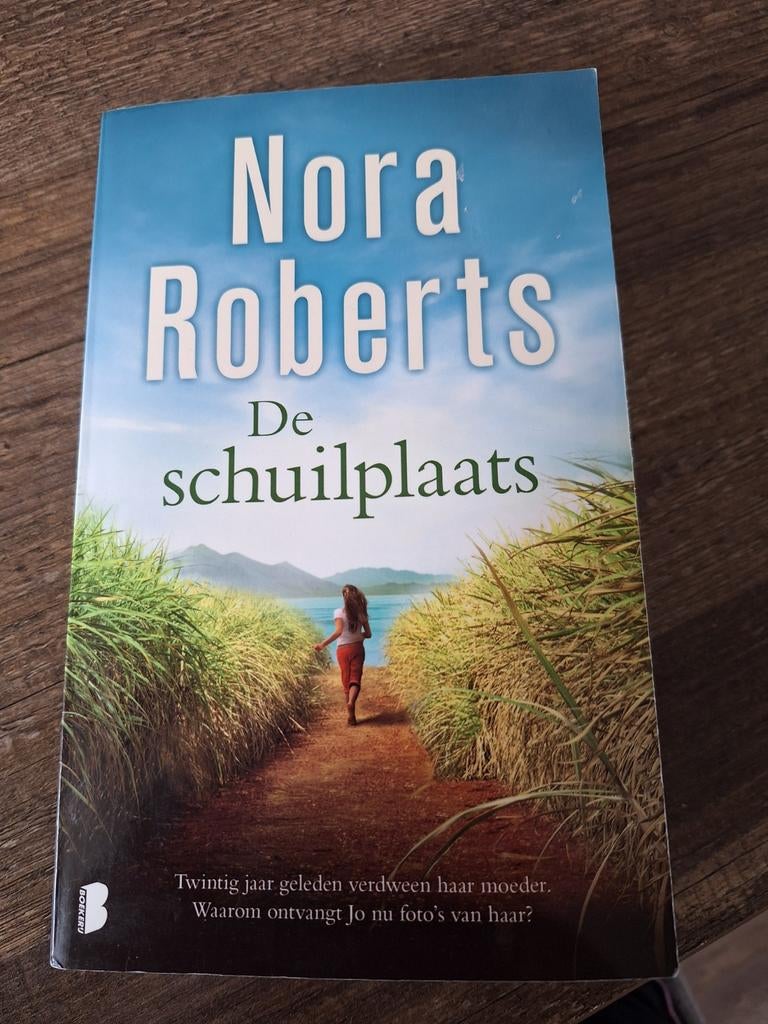 Nora Roberts - De schuilplaats, Boeken, Ophalen of Verzenden