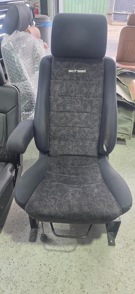 Scheel stoel voor in een bus, Ophalen, Gebruikt