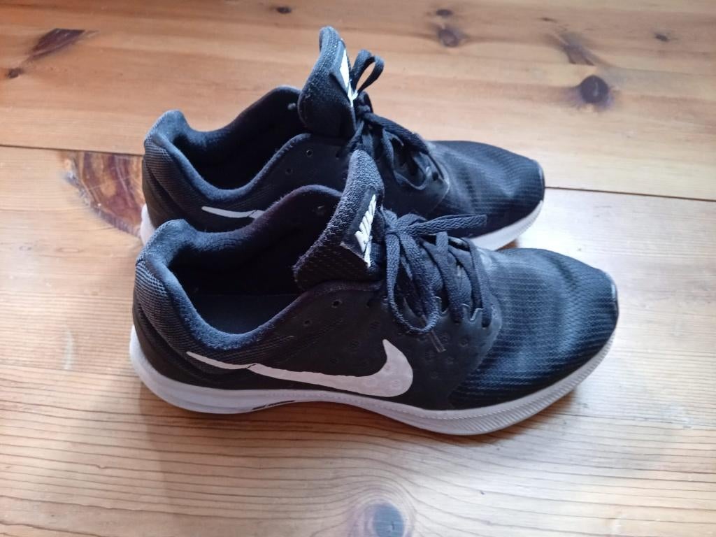Nike downshifter 7 schoenen maat 41, Zwart, Nike, Ophalen of Verzenden, Sneakers of Gympen