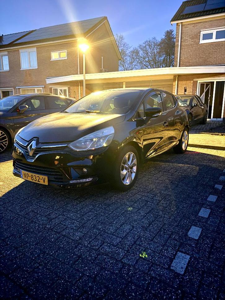 1e eigenaar - Renault Clio -Trekhaak, Auto's, Renault, Particulier, Airbags, Airconditioning, Bluetooth, Bochtverlichting, Boordcomputer