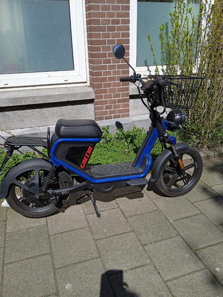 AGM GOCCIA GEV 1000 snorscooter