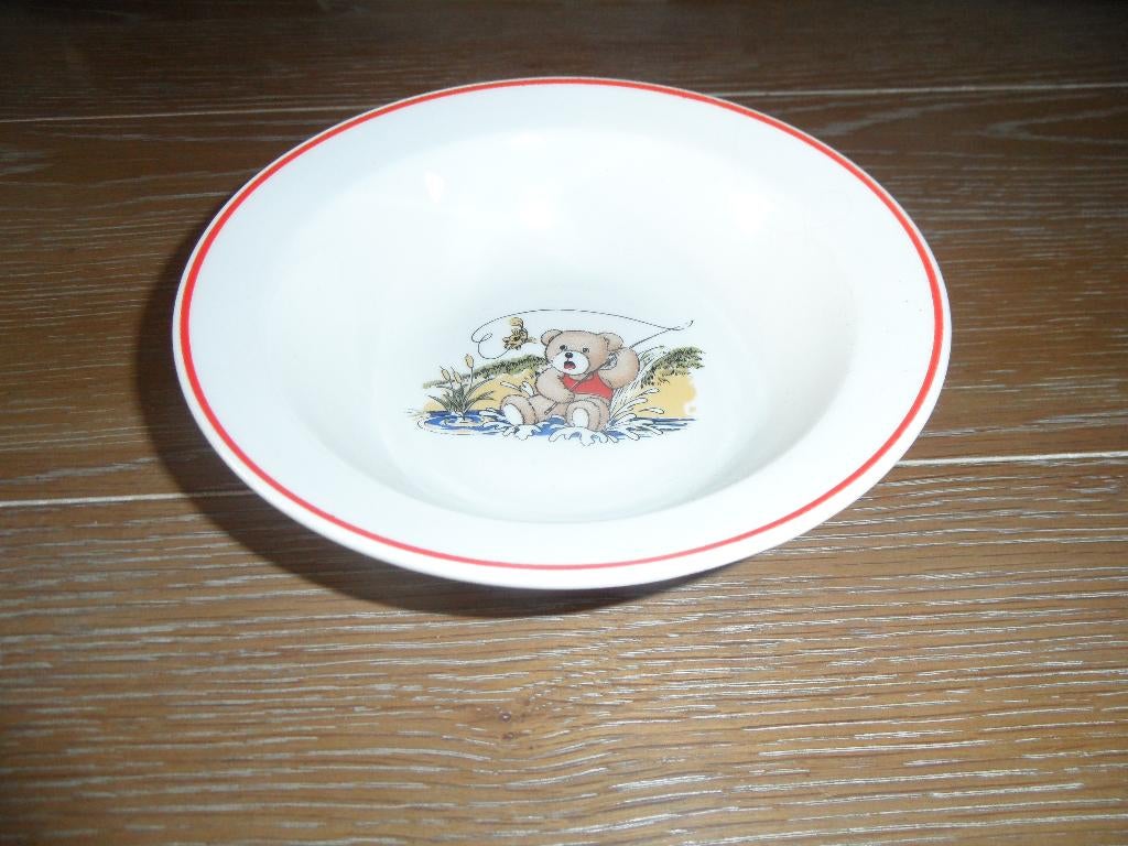 Leuk kinderbordje (pap, vla, soep) met afbeelding beertje, Ophalen of Verzenden, Zo goed als nieuw, Bord(en), Overige stijlen