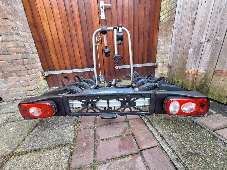 Fietsendrager uebler P32.   3 fietsen, Auto diversen, Fietsendragers, Zo goed als nieuw, Trekhaakdrager, 3 fietsen of meer, Brede banden