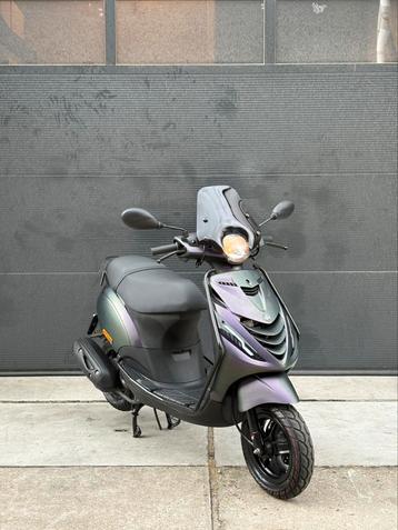 PIAGGIO ZIP 4T 3V BROM 2020 MAT CAMELEON FULL OPTION beschikbaar voor biedingen