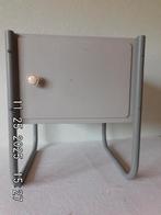 Vintage grijs nachtkastje uit de jaren 50, houten kast op me, Ophalen of Verzenden, Huis en Inrichting