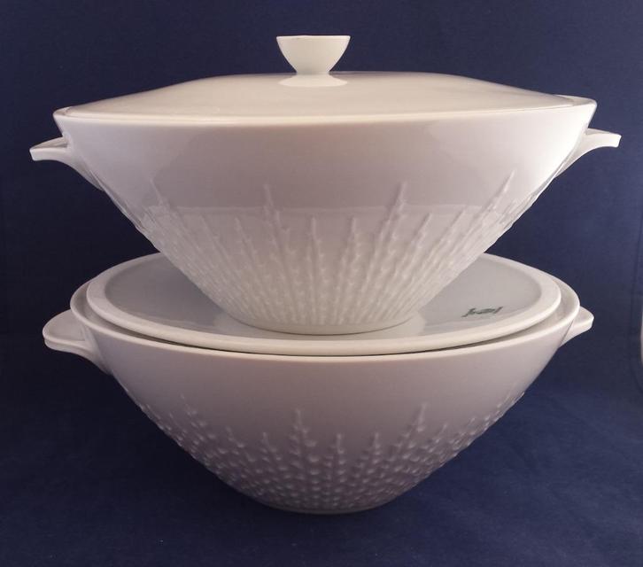 Hutschenreuther Excellenz - 2 dekschalen, Huis en Inrichting, Keuken | Servies, Schaal of Schalen, Overige stijlen, Porselein