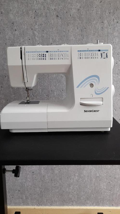 naaimachine, Hobby en Vrije tijd, Naaimachines en Toebehoren, Zo goed als nieuw, Naaimachine, Overige merken, Ophalen