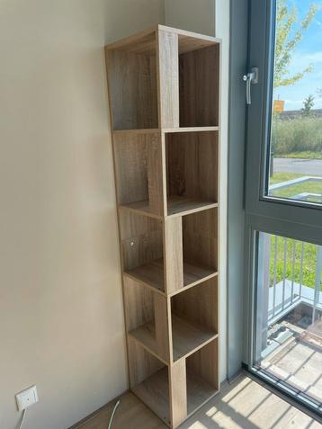 Boekenkast hout