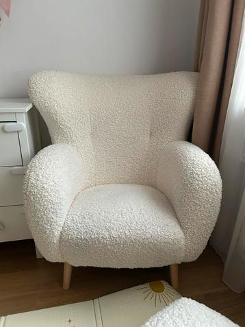 JYSK VILDSUND Fauteuil + Voetenbank - Zo Goed Als Nieuw! beschikbaar voor biedingen