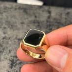 14 karaats gouden zegelring onyx steen, Sieraden, Tassen en Uiterlijk, Ringen, Ophalen of Verzenden, Nieuw, Goud, Heer
