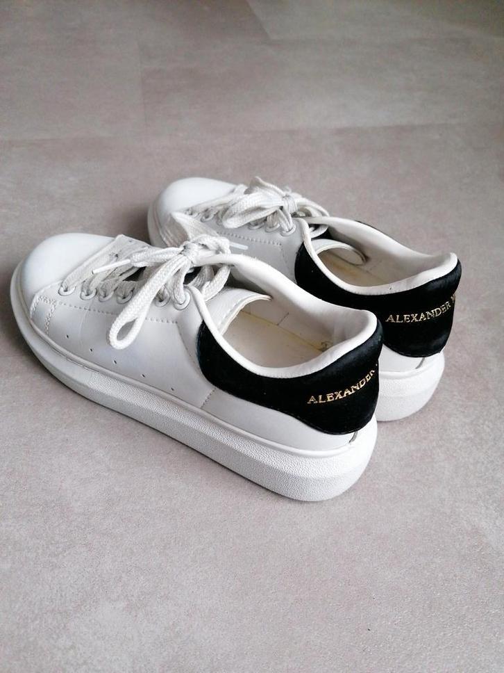 Alexander McQueen Sneakers Dames Maat 37, Kleding | Dames, Schoenen, Gedragen, Sneakers of Gympen, Wit, Ophalen of Verzenden