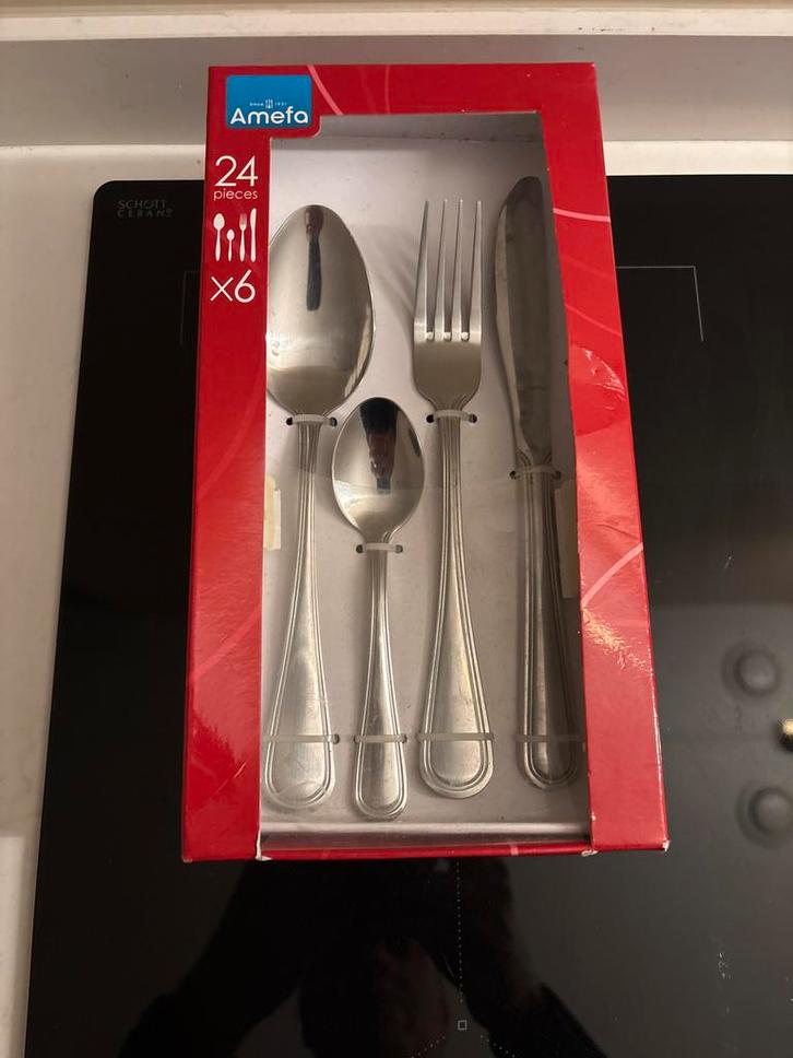 Amefa 24-delige bestekset - Nieuw in doos, Huis en Inrichting, Keuken | Bestek, Nieuw, Bestekset, Rvs of Chroom, Vaatwasserbestendig
