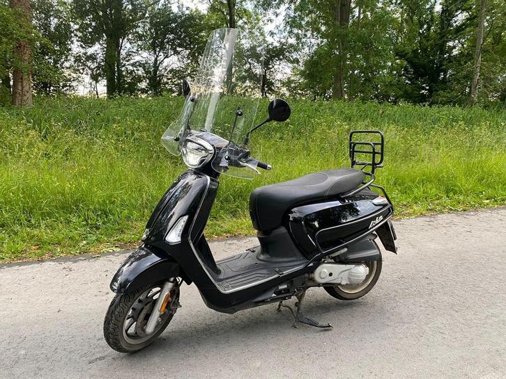 Kymco New Like , Zwart, Fietsen en Brommers, Scooters | Kymco, Gebruikt, Like, Benzine, Ophalen