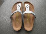 Birkenstock teenslippers. kleur zilver. Maat 34. Nieuwstaat, Meisje, Schoenen, Ophalen of Verzenden, Zo goed als nieuw