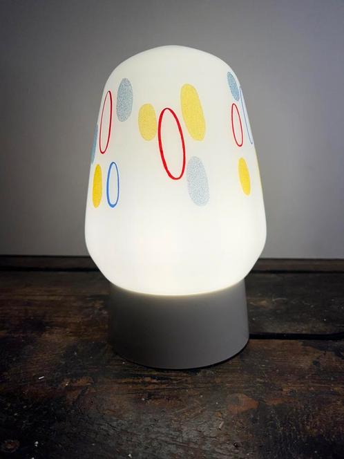 Vintage mid century opaal glazen plafond lamp, Huis en Inrichting, Lampen | Plafondlampen, Gebruikt, Glas, Ophalen of Verzenden