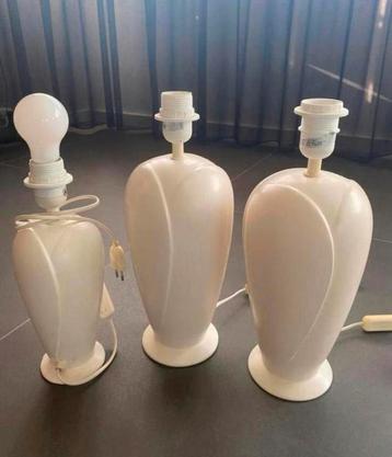 3 lampen (tulp - vaas model) beschikbaar voor biedingen