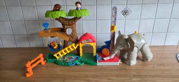 dierentuin van little people  beschikbaar voor biedingen