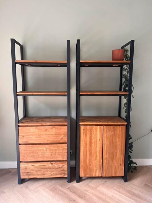 Boekenkasten van D-Bodhi Fendy teakenhout, Huis en Inrichting, Kasten | Boekenkasten, Gebruikt, 50 tot 100 cm, 200 cm of meer