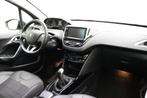 Peugeot 2008 1.2 PureTech Allure 110pk | Navigatie | Camera, Auto's, Voorwielaandrijving, Stof, Euro 6, Parkeersensor