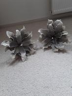 2 Foambloemen 20/25 cm - op steeltje - set - grijs tinten, Ophalen, Gebruikt