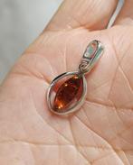 925 zilveren hanger  met natuurlijke Barnsteen(Amber), O.T., Nieuw, Oranje, Ophalen of Verzenden