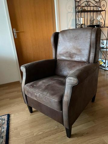 Fauteuil beschikbaar voor biedingen