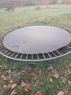 Trampoline met korte pootjes, Ophalen, Gebruikt