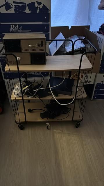 Bakkersrek op wieltjes - Handig en stijlvol! beschikbaar voor biedingen