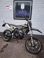 Sherco SM-R 50 2022, Fietsen en Brommers, Brommers | Derbi, Ophalen, 6 versnellingen, Gebruikt, Maximaal 45 km/u