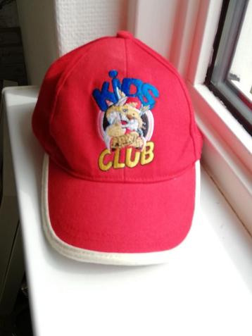 Ajax kids club kinderpet rood  met geborduurde print  beschikbaar voor biedingen