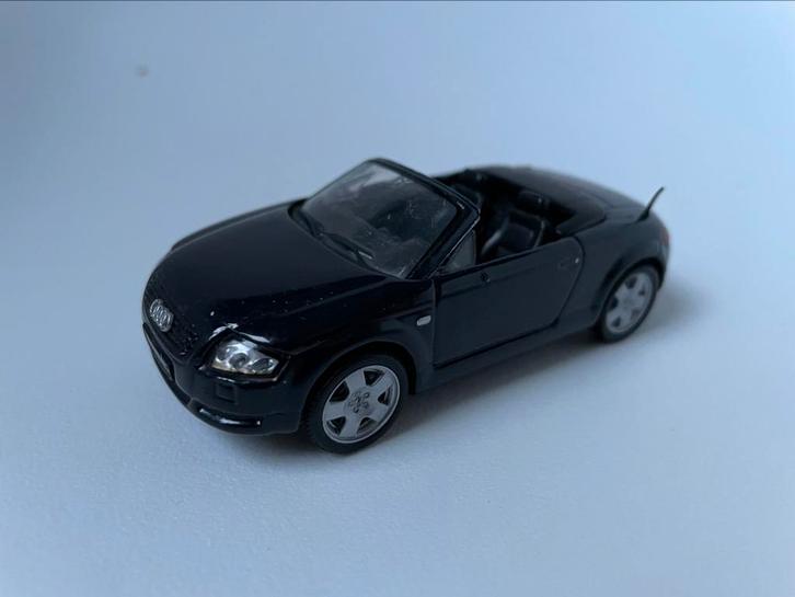 model Audi TT Roadster, heel donker blauw, 1/43, Hobby en Vrije tijd, Modelauto's | 1:43, Gebruikt, Auto, Ophalen of Verzenden