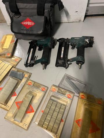 Airpress set: Nietpistool, Spijkerpistolen beschikbaar voor biedingen