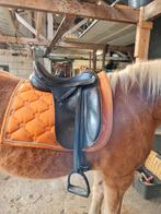 Barnsby dressuurzadel 17,5 inch, Ophalen, Gebruikt, Dressuur