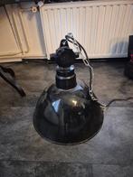 Originele zwarte Industriele IP54 FERA jaren 30 fabriekslamp, Huis en Inrichting, Lampen | Hanglampen, Ophalen of Verzenden, Metaal