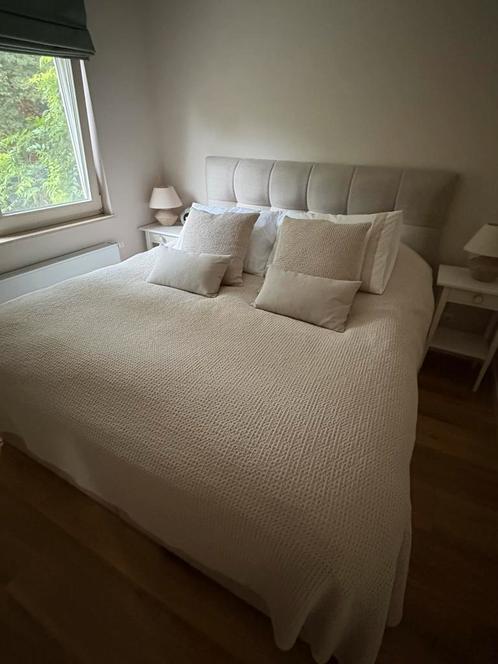 Boxpring HACO taupe beige, bed 180x200, zeer goede staat, Huis en Inrichting, Slaapkamer | Boxsprings, Zo goed als nieuw, 180 cm