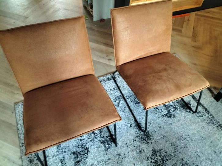 Twee leren fauteuils - Tijdloos & Praktisch, Antiek en Kunst, Antiek | Meubels | Stoelen en Banken, Ophalen of Verzenden