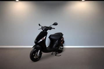 Piaggio Zip | 2 takt | Brom | NIEUWSTAAT | 1360 KM beschikbaar voor biedingen