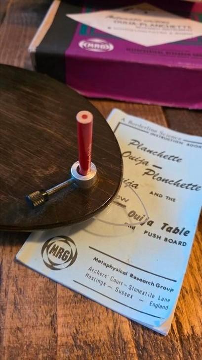 Ouija Planchette Research Instrument, Antiek en Kunst, Antiek | Religie, Ophalen of Verzenden