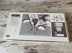 Risk wereldveroverend in witte doos [s87], Hobby en Vrije tijd, Gezelschapsspellen | Bordspellen, Ophalen of Verzenden, Zo goed als nieuw